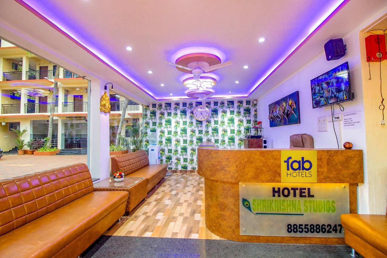 Fabescape Sk Studios With Pool & Gym, Arpora Old Goa Ngoại thất bức ảnh