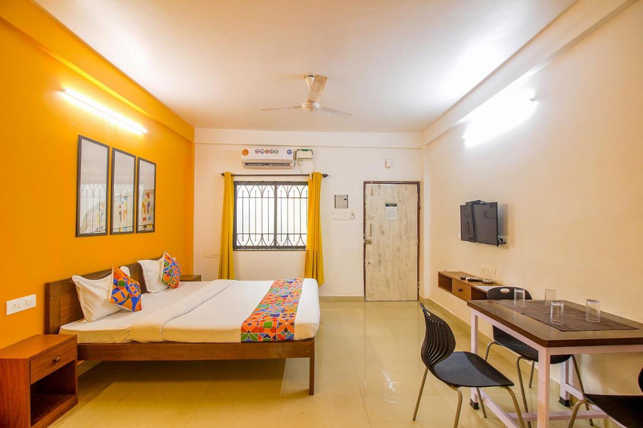 Fabescape Sk Studios With Pool & Gym, Arpora Old Goa Ngoại thất bức ảnh