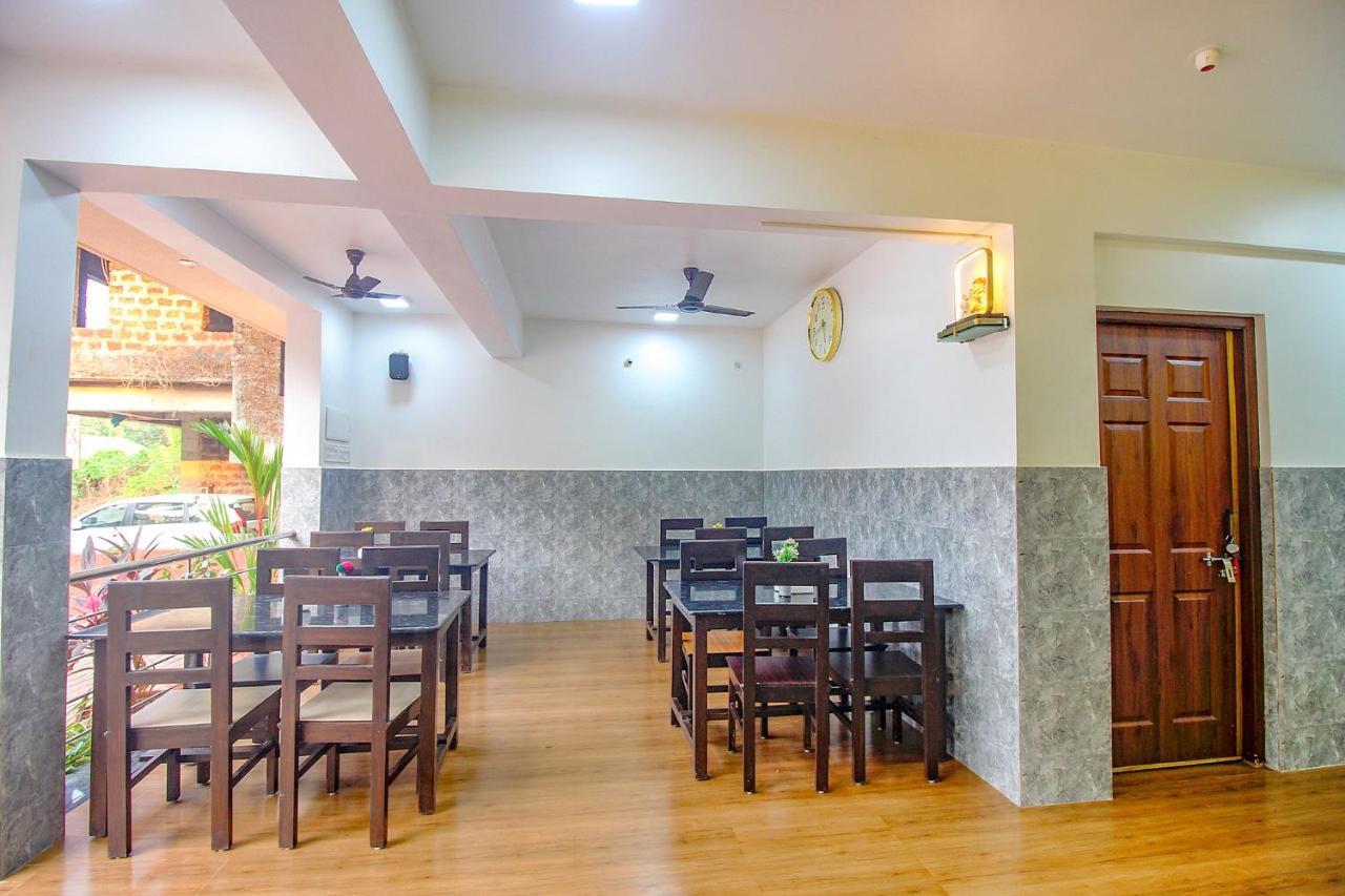 Fabescape Sk Studios With Pool & Gym, Arpora Old Goa Ngoại thất bức ảnh