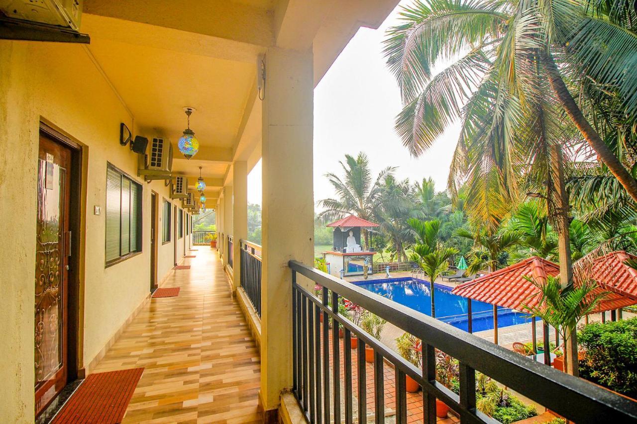 Fabescape Sk Studios With Pool & Gym, Arpora Old Goa Ngoại thất bức ảnh