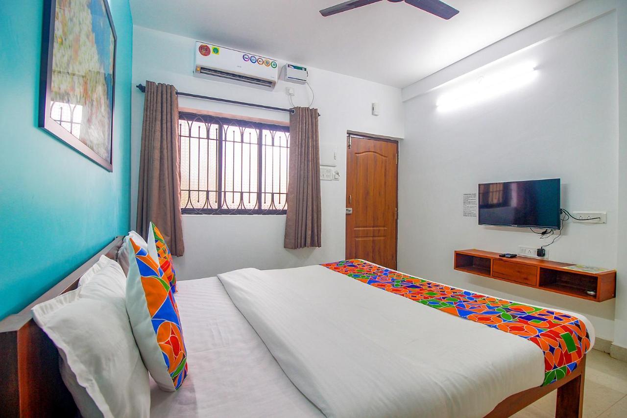 Fabescape Sk Studios With Pool & Gym, Arpora Old Goa Ngoại thất bức ảnh