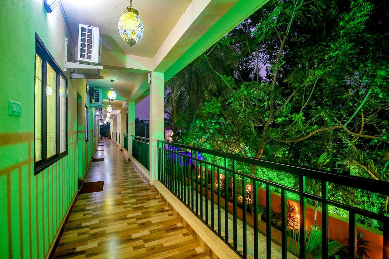 Fabescape Sk Studios With Pool & Gym, Arpora Old Goa Ngoại thất bức ảnh